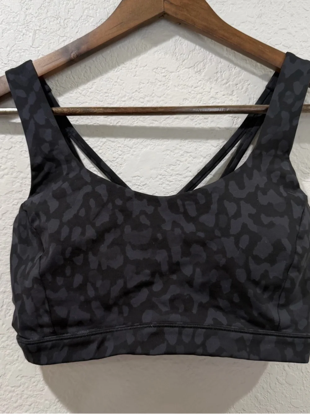 Lululemon Free To Be Serene Bra Formation Camo Deep Coal Multi Size 8
